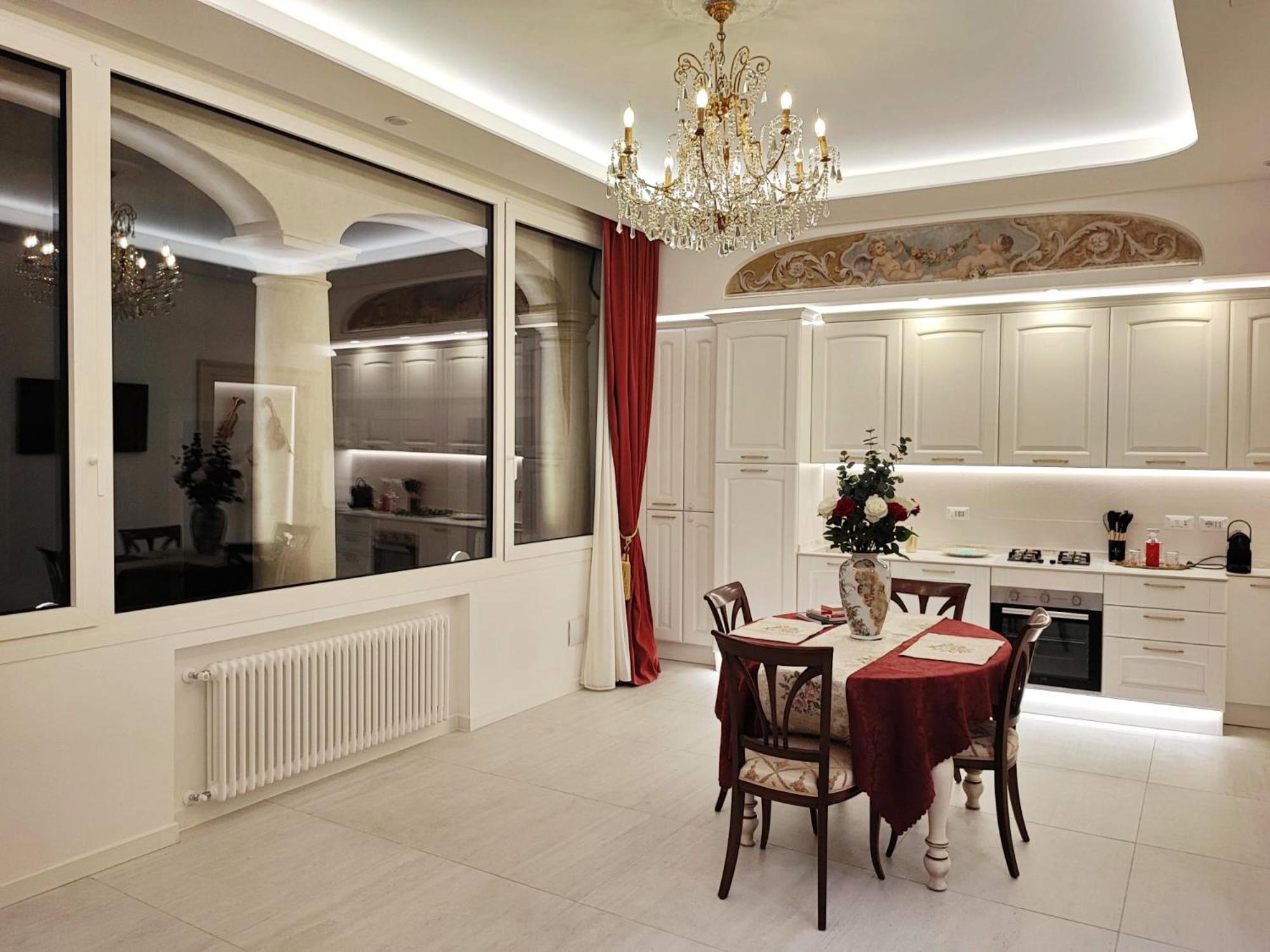 Arena Concert Concerto Love - Historic House Amorino At "Palazzo Tiolo" Palace Verona Exterior photo